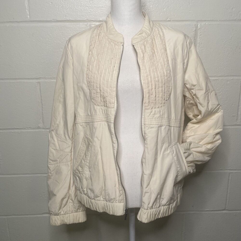 BCBG MAXAZRIA Beige Pleated Jacket Womens Size Medium Full Zip Pockets